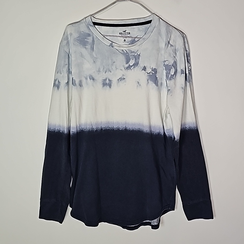 Hollister medium blue and white curved hem long sleeve shirt